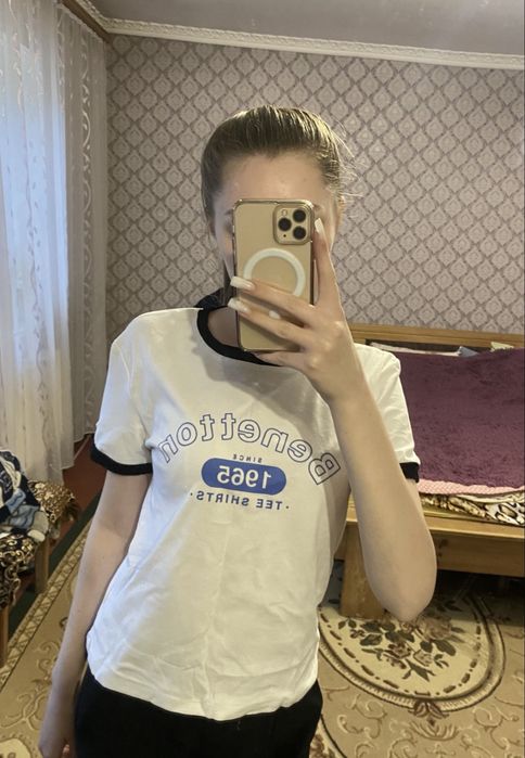 Футболка з принтом