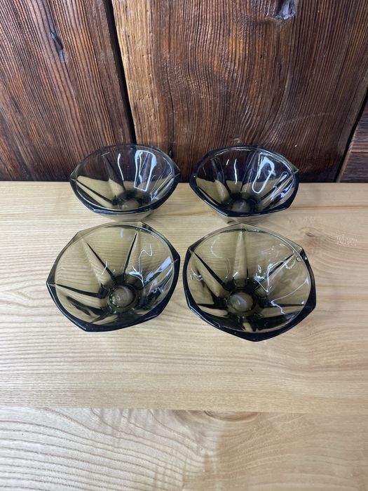 Zestaw miseczek salaterek Ząbkowice PRL K708