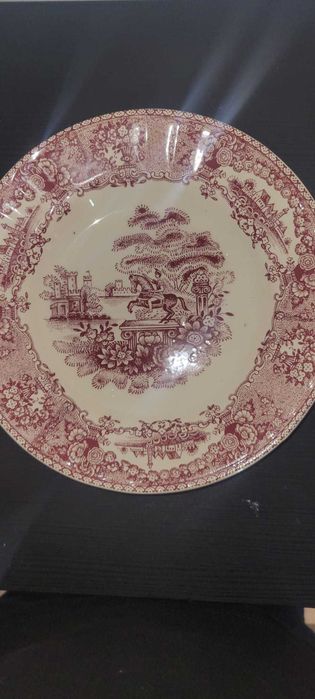 Conjunto de 6 Pratos Antigos em Faiança – Decoração Clássica Bordeaux