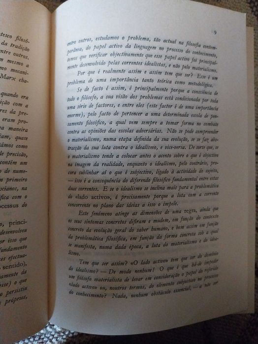 Linguagem e conhecimento