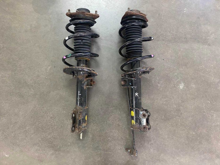 Стойка амортизатор передній Hyundai Sonata YF 2.4 2010-2014р.