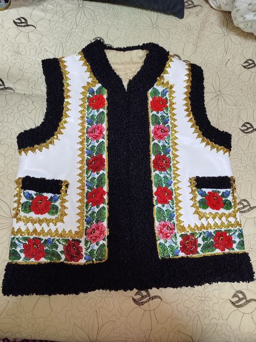 Кептар з каракулем новий