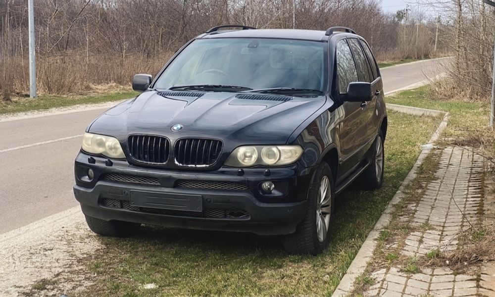 BMW X5 / 4WD / акпп / 3.0 diezel