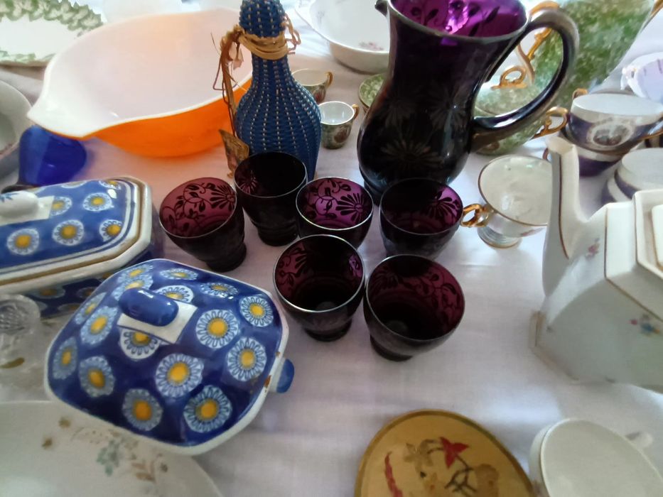 Loiça muito antiga!! Tudo o que está nas fotografias