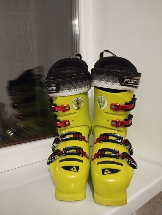 Лижні ботінки FISCHER 25.5