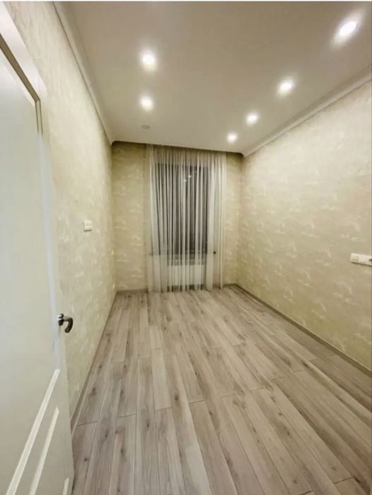 3х к. Сталинка на пл. Конституции. 100% ж/б. Авторский проект. 3 эт.