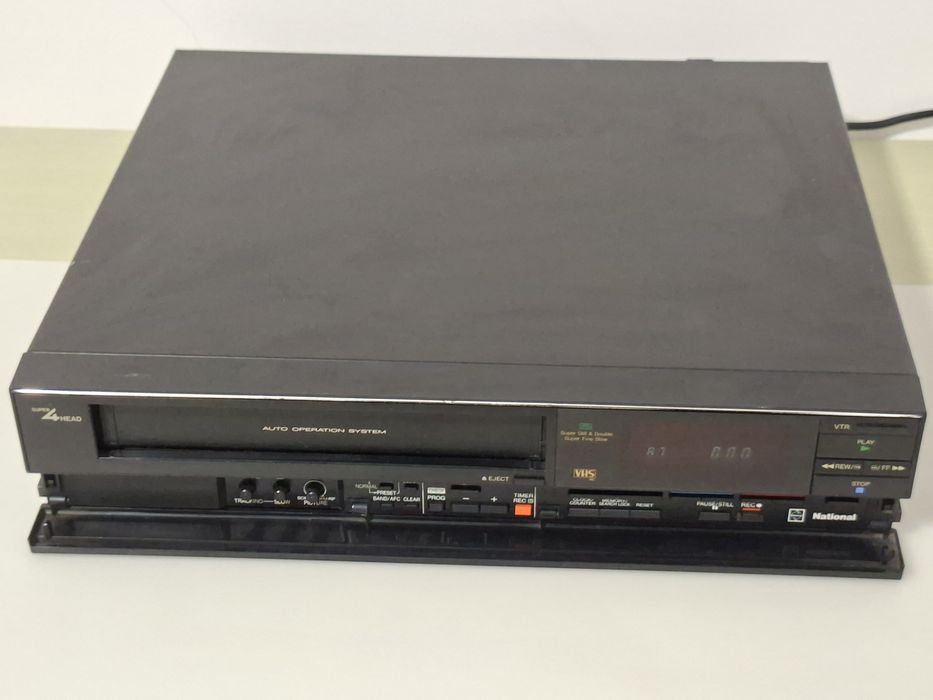 Videogravador National Panasonic G33 em estado novo