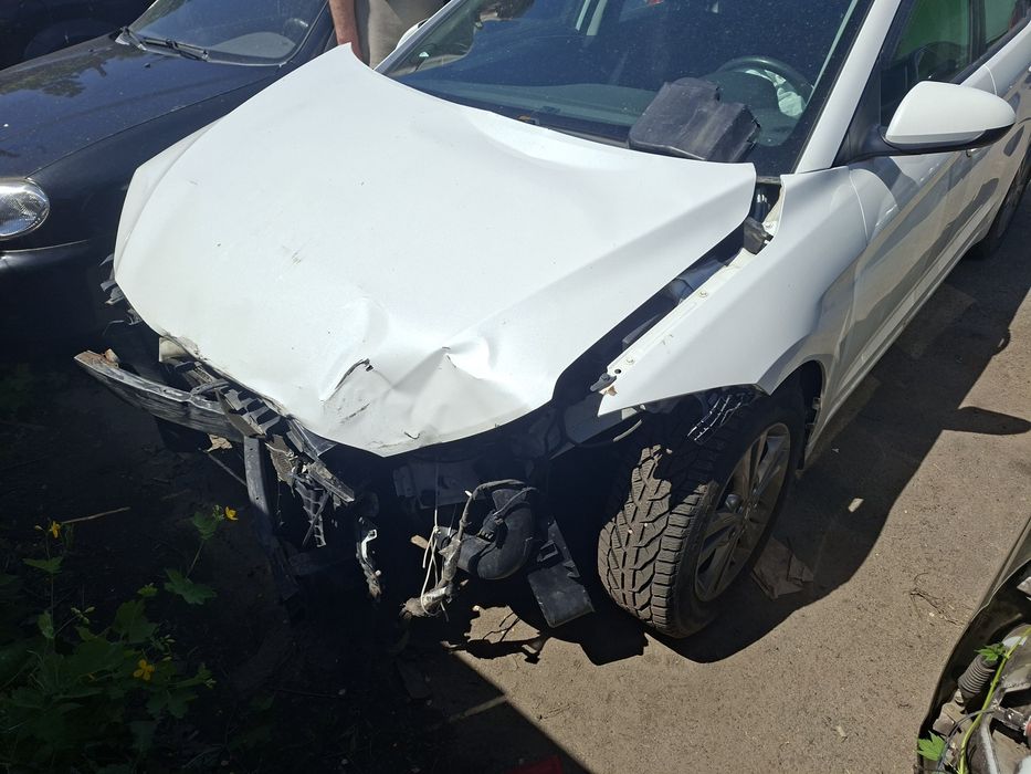 Продам HYUNDAI Elantra