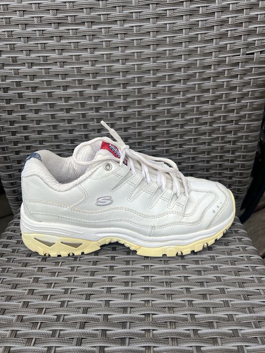 Skechers 39 25,4 cm skóra