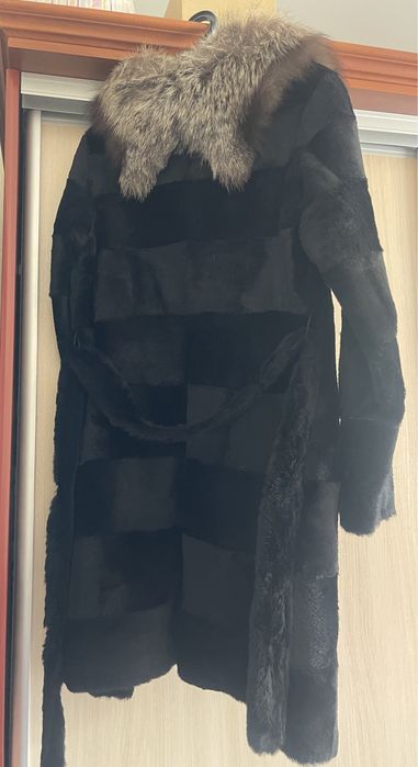 Продам жіночу шубу