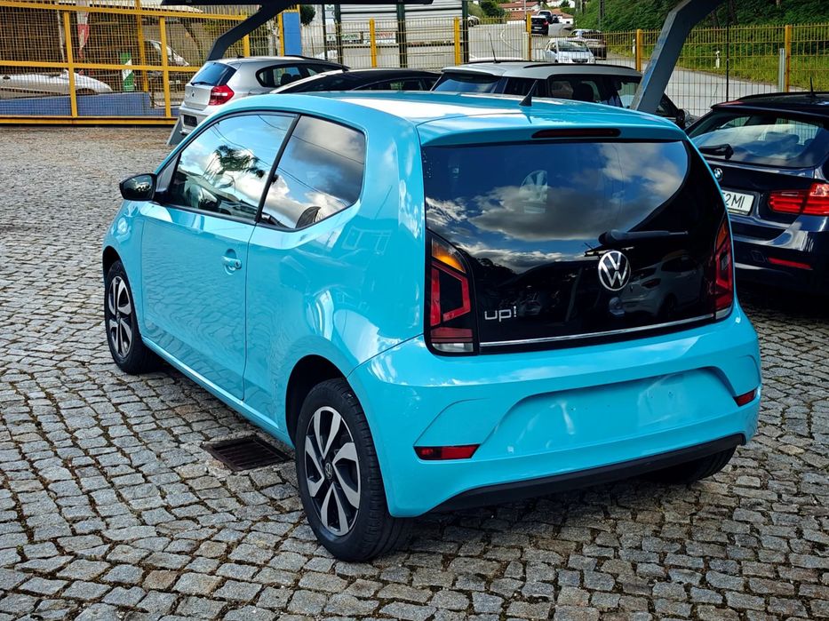 VW Up! Active