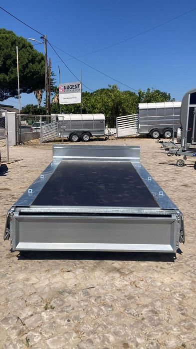 Reboque Nugent Modelo F3118H