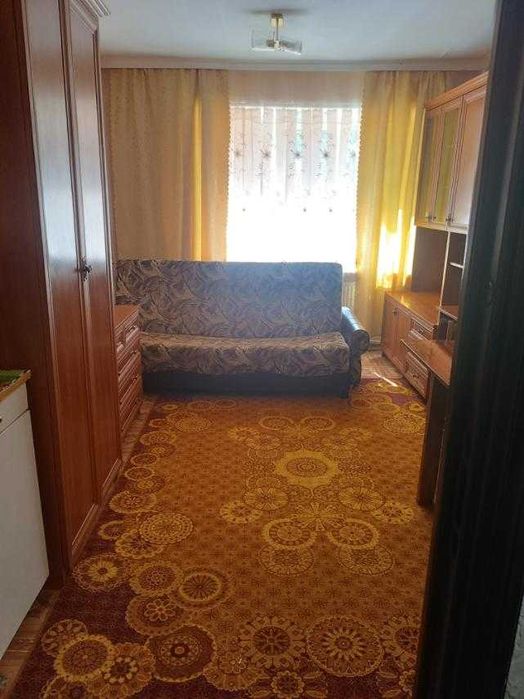 Довгострокова оренда кімнати у гуртожитку по вул. Космонавтів, 132-Б