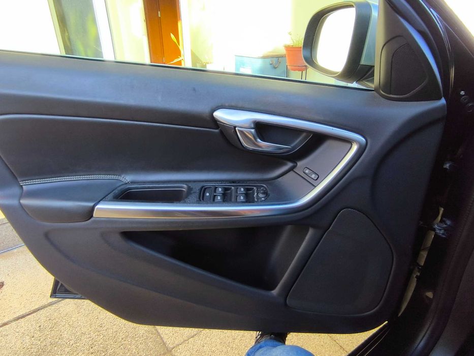 Volvo V60 — fotografia 8