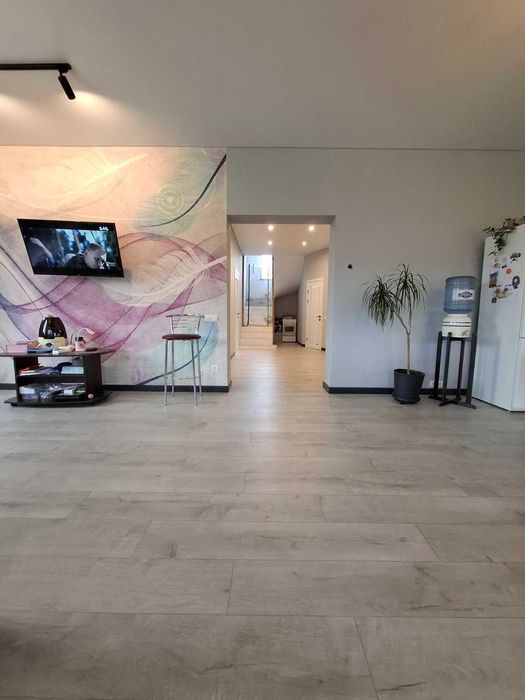 Продається будинок в с. Княжичі