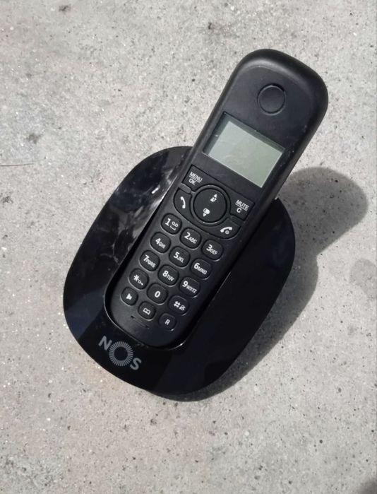 Telefone portatil sem fios  NOS