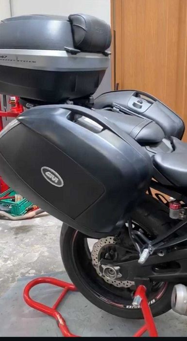 CBF 500 c/ malas givi