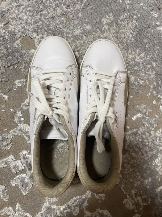 Біли шкіряні кеди Puma