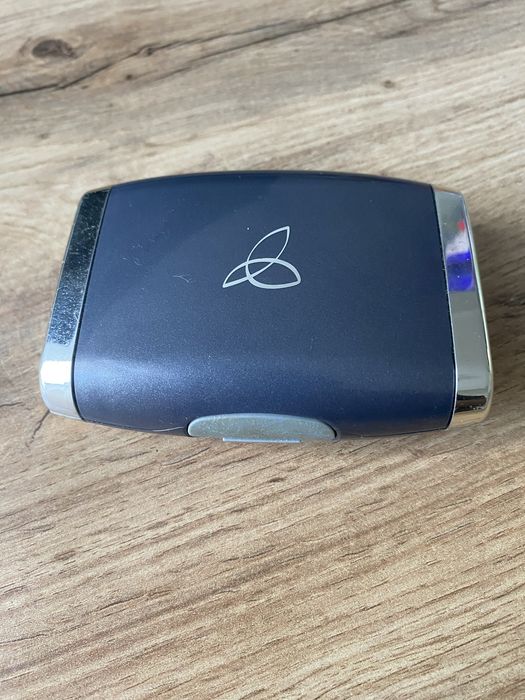 Слуховий апарат Unitron Shine  та Audio Service Duo 8 G4