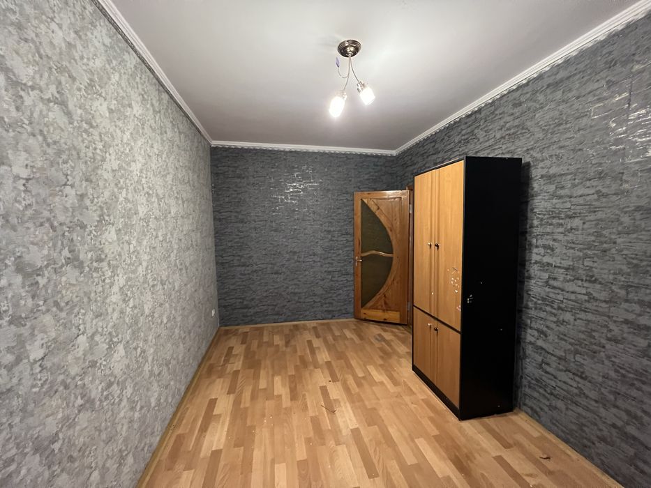 Продам 3к квартиру без комісіі Виставка з індивідуальним опаленням