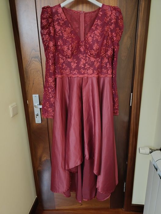 Vestido de cerimônia Borgonha L