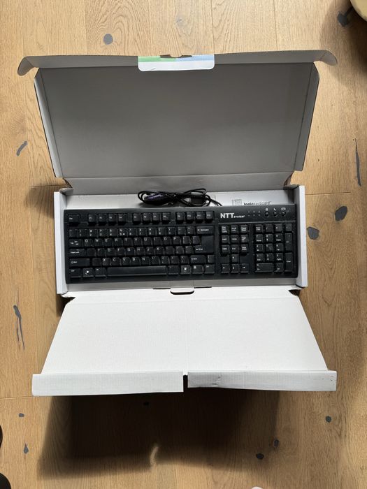 Klawiatura do komputera PC sprawna 100%