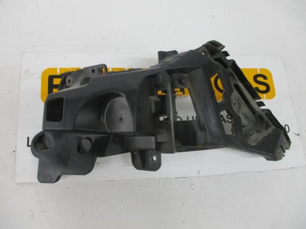 Guia de pára-choques trás direita RENAULT Clio IV (BH_)