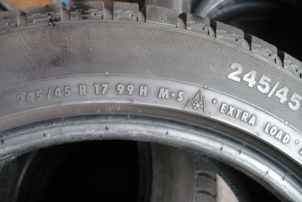 Opony Continental TS830P 245/45R17 99H XL Zimowe 6mm 4 szt.