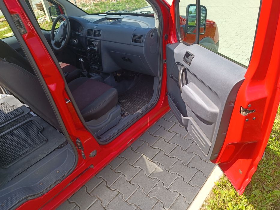 Продам авто ford transit connect 1.8 tdi 2006