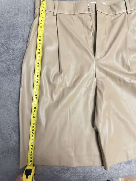 Шкіряні шорти Zara