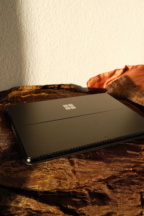 Microsoft Surface Pro 9 + Teclado + Stylus513481848274954244