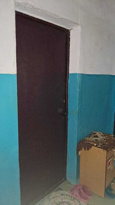 Продам кімнату 13 м2 гуртожиток Голлівуд Чернігів СМ