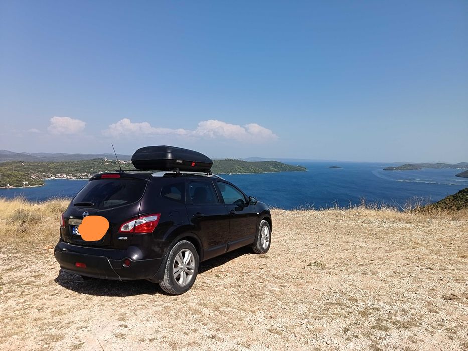 Nissan Qashqai+2