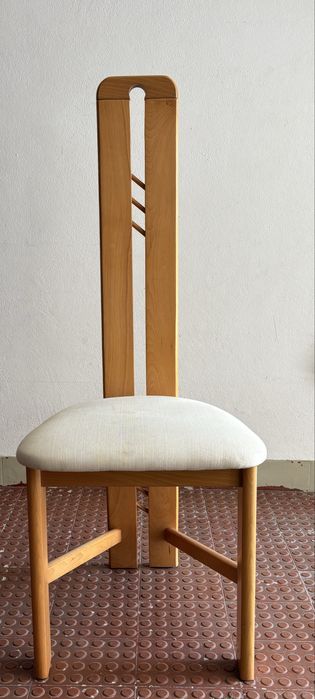 Mesa de refeiçoes
