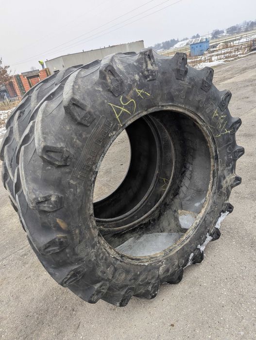520/70R38 Pirelli TM700 opona rolnicza