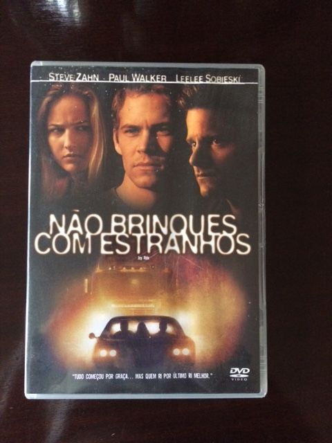 Don't Play with Strangers64750815430658120