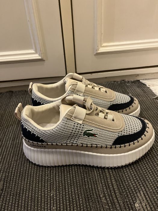 Ténis Lacoste para senhora