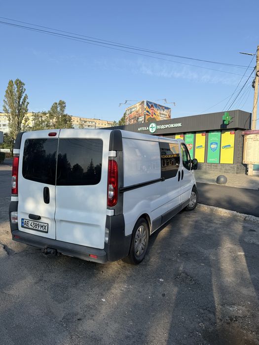 Продам бус Рено Трафик