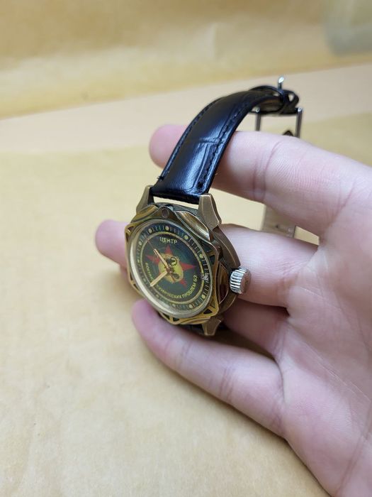 Часы наручные мужские