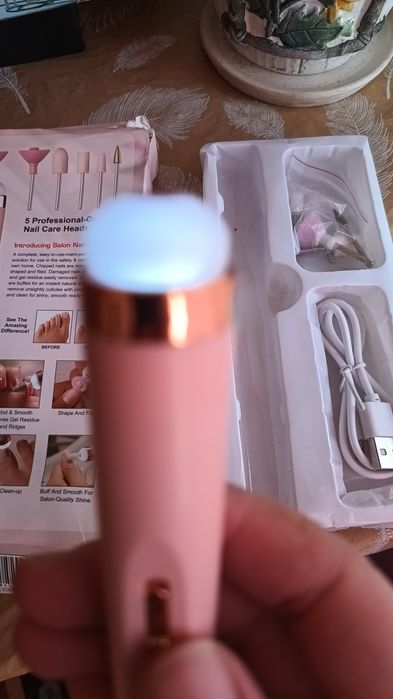 Продається набір для домашнього педікюру