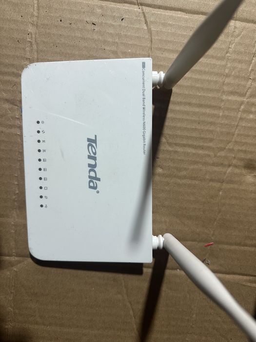 Роутер tplink все працює
