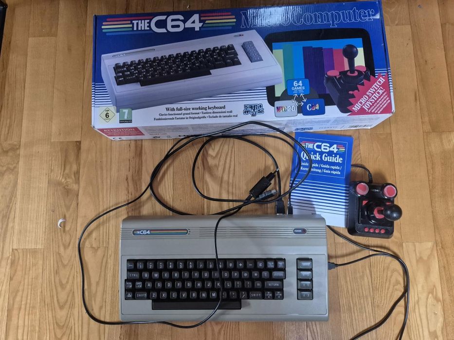 Commodore 64 the c64 Maxi