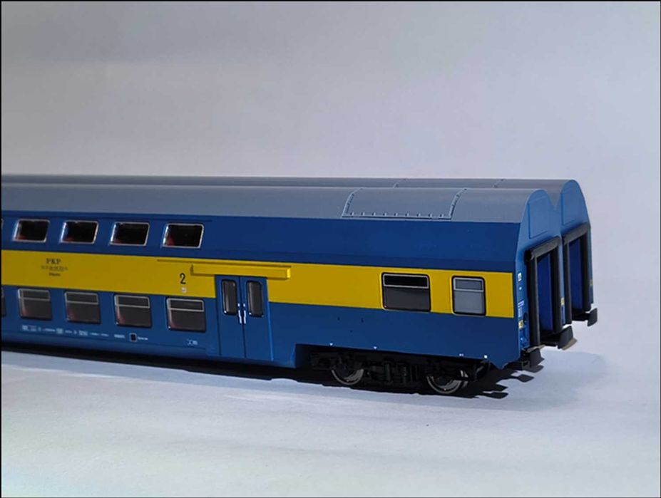 Wagony piętrowe PKP Piko H0