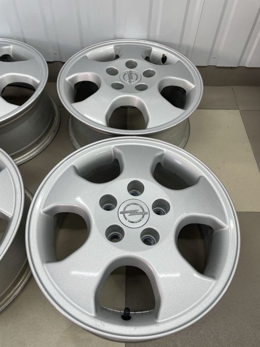 Легкосплавні Диски титани R15 5/110 Opel