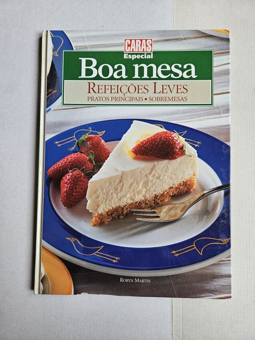 Set of 6 Books from the 'Boa Mesa' Collection – Caras Special Edition64398414169601120
