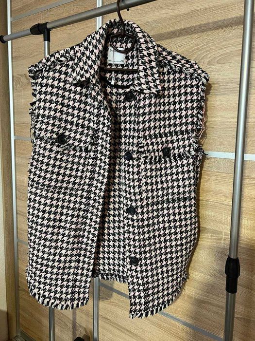 Твідова жилетка bershka