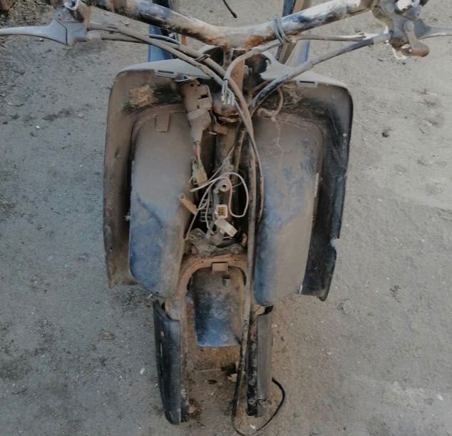 Honda Tact 24 вилка
