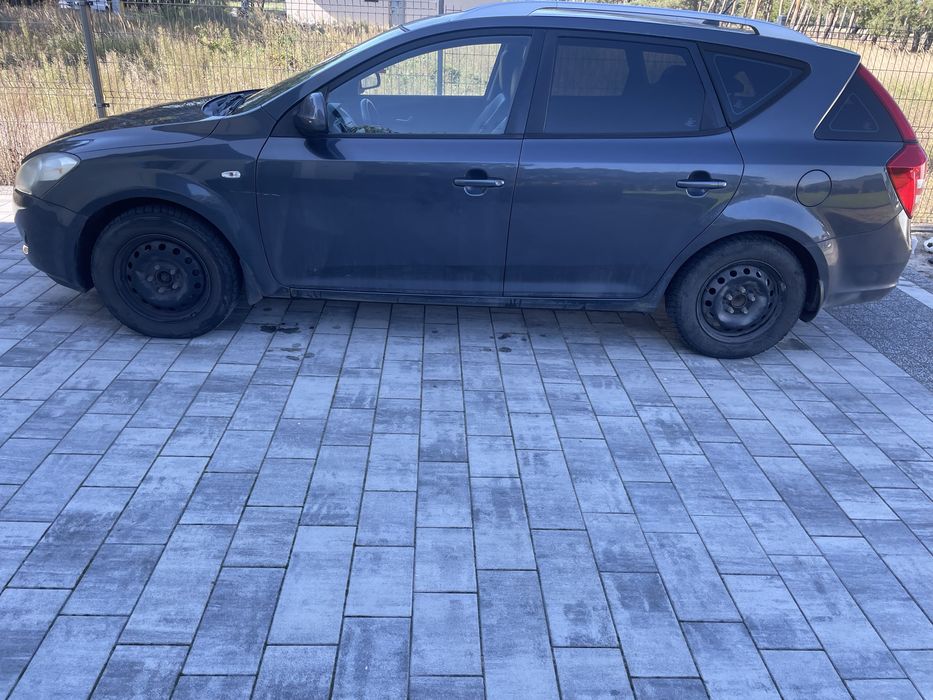 Kia Ceed 1 , 1,6 diesel