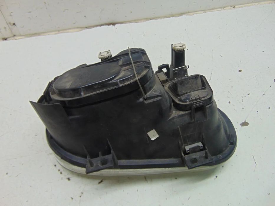 VW Golf MK4 farol " nova de stock antigo