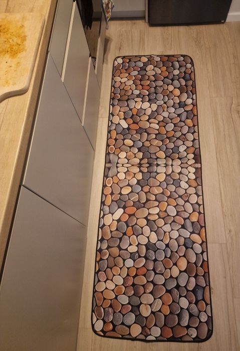 Długi chodnik 120 cm print kamieni